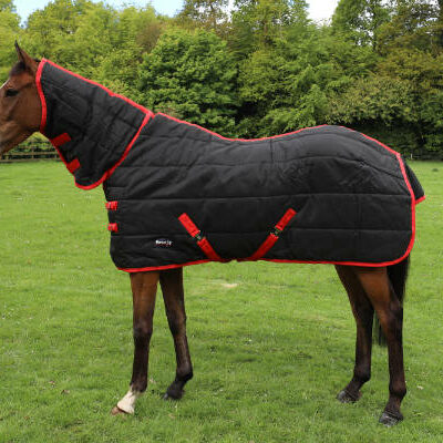 BREEZE UP Stable Rug Full Neck